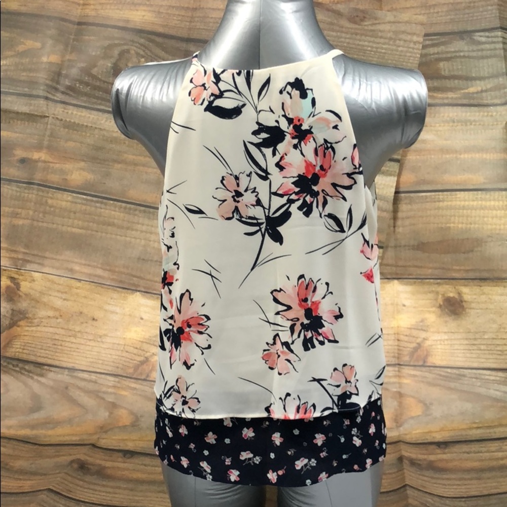 Floral blouse - Picture 2 of 4